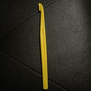 Vintage Tupperware Citrus Peeler - Orange Grapefruit - #727  - Yellow